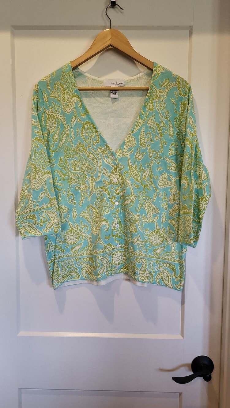 Lucy & Laurel Woman Plus Size 1X Blue and Lime Paisley V-Neck Cardigan